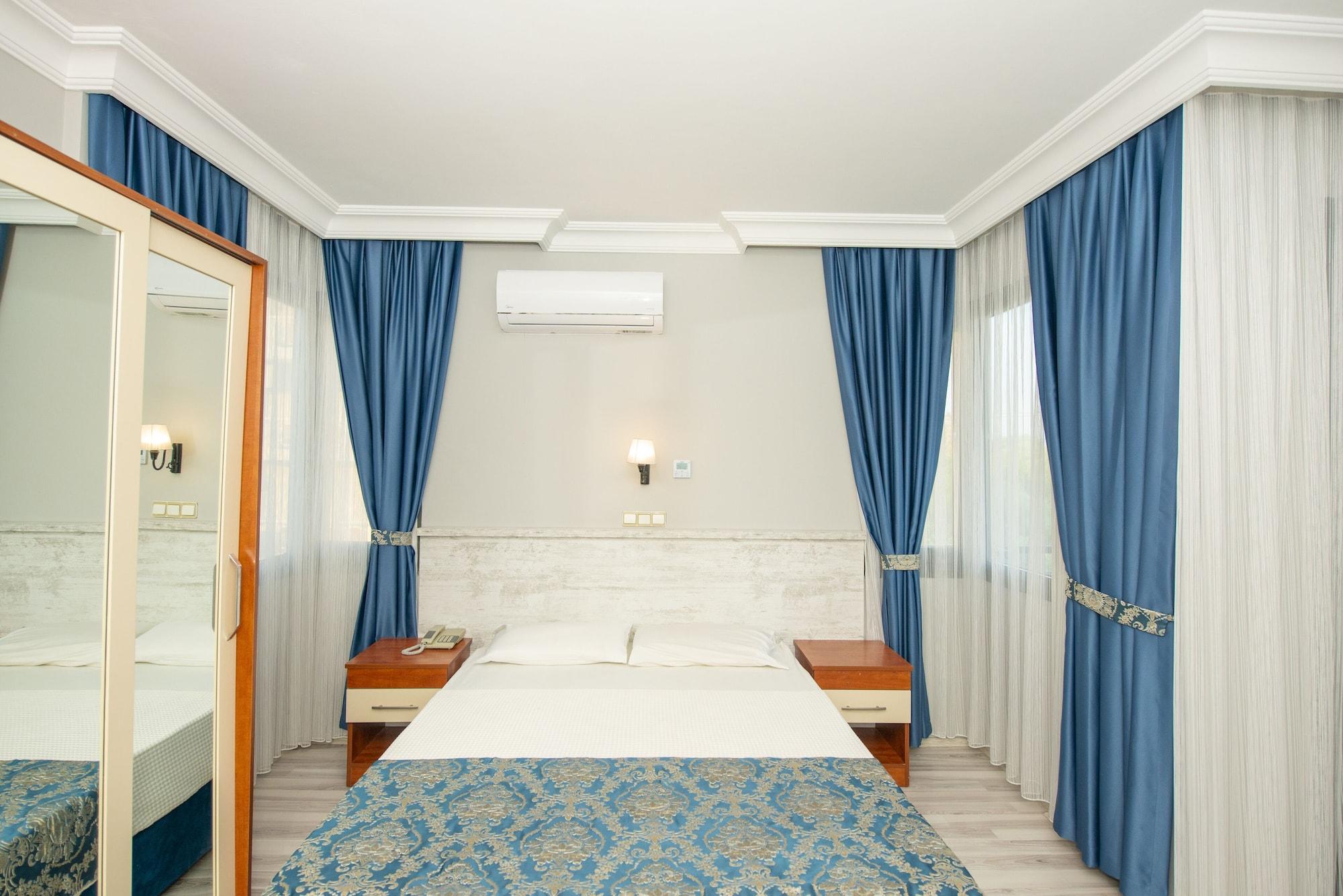 Golden Moon Hotel Fethiye Exterior photo
